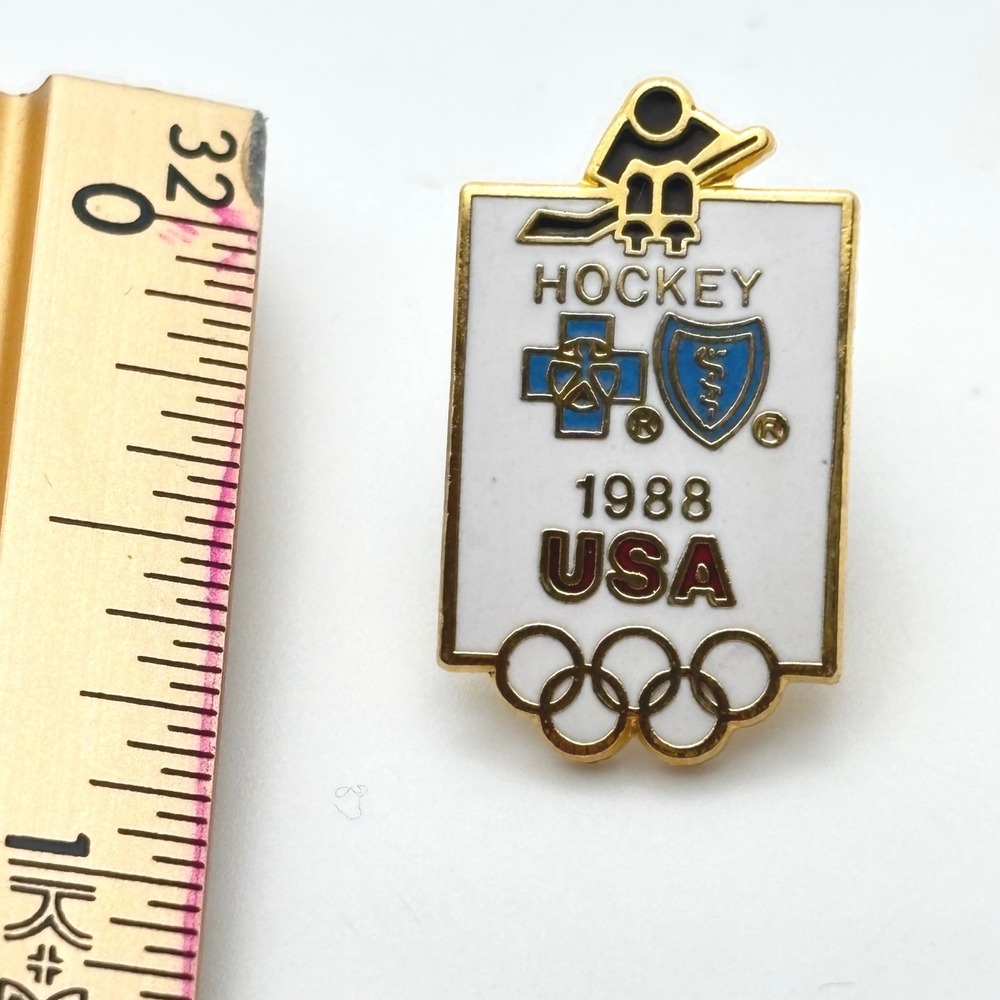 Vtg‎ Hockey Olympic Games Pin USA 1988 Gold Tone Enamel Collectible 0.75" Small